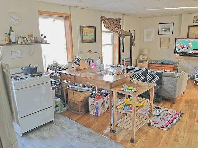 9 Prince St #5 — Photo 2