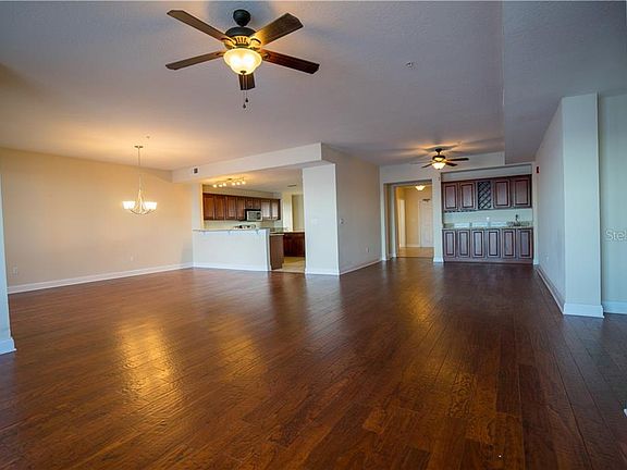 4th image of 225 W Seminole 501 Blvd