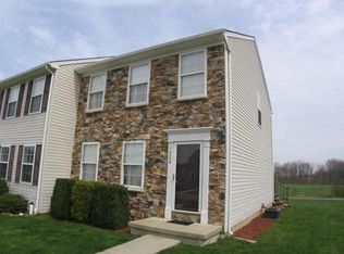 220 Charles Cir, York, PA 17406