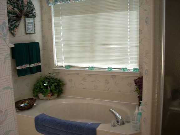 3rd image of 17 Santa Domingo Ct