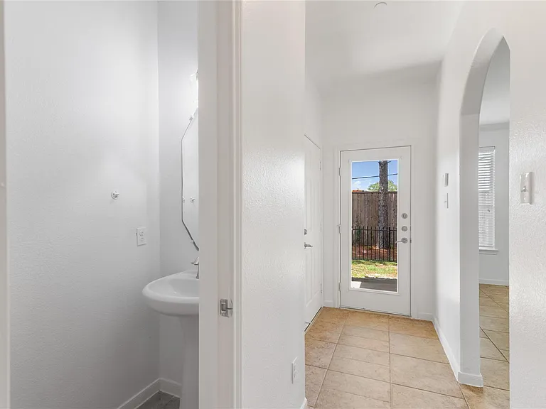 31 Umbria Ln — Photo 21