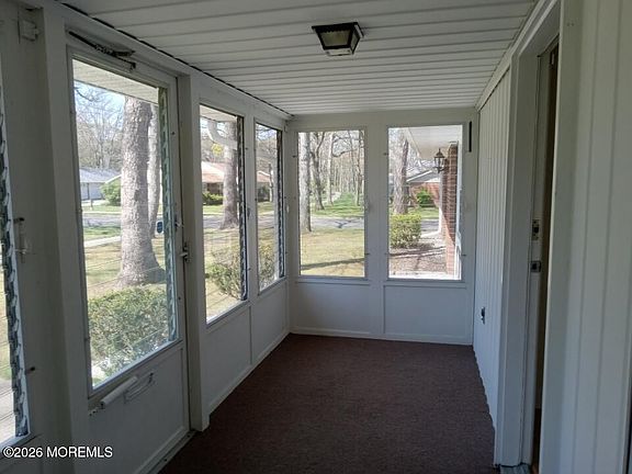 4th image of 262A Kingston Court