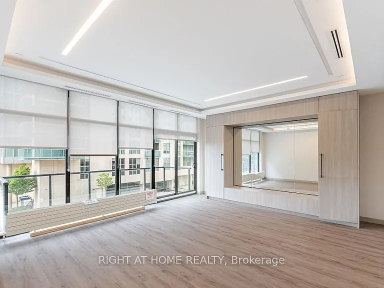 1612 Charles St #428 — Photo 40