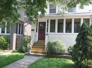 1184 S Maple Ave, Oak Park, IL 60304