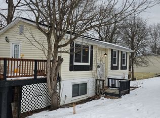 584 Rockbridge Dr SE, Leesburg, VA