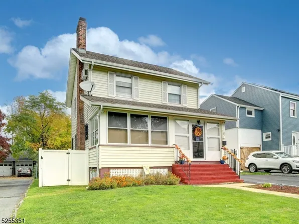 376 Springdale Ave, East Orange City, NJ 07017