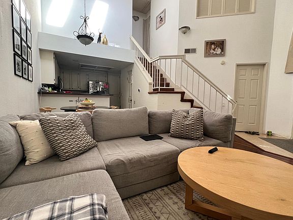 4th image of 2534 Yerba Hills Ct
