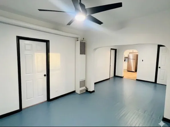 1839 S Racine Ave #2F, Chicago, IL 60608