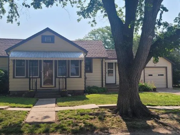 234 S Franklin St, Lorraine, KS 67459