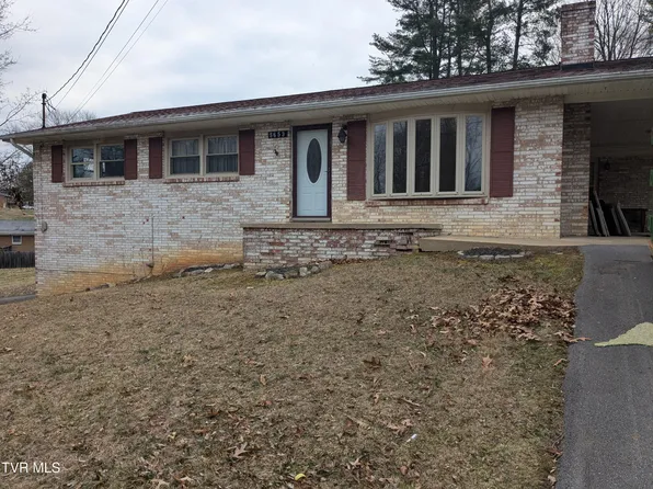 5653 Apache Dr, Kingsport, TN 37664