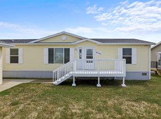 4301 Crocus Point, Minot, ND 58701