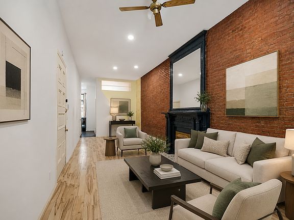 3rd image of 150 W 119th St #2