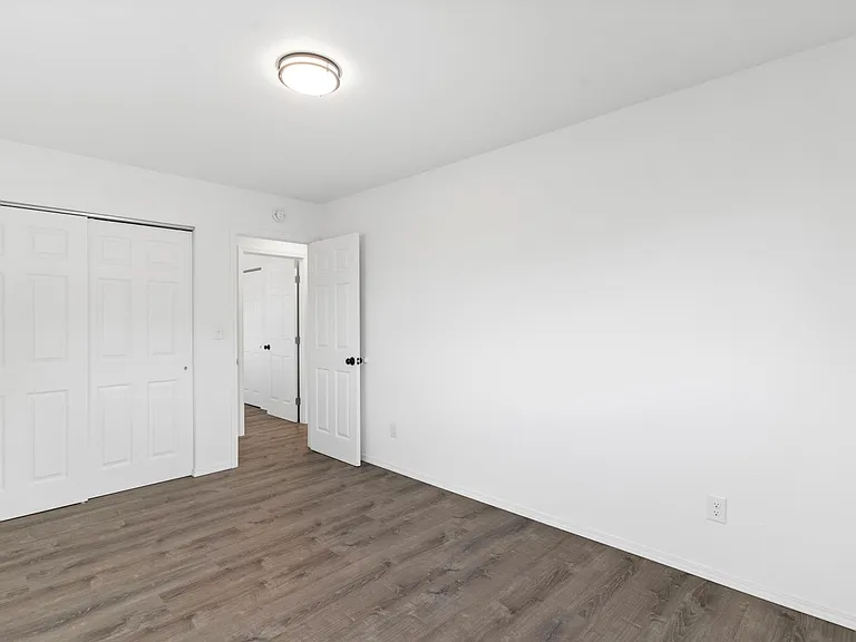 630 Kailana St — Photo 8