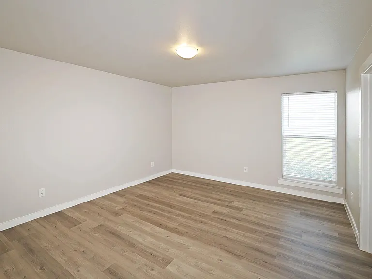 5009 Stoney Fork St — Photo 13