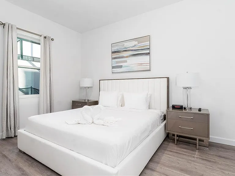 277 Famagusta Dr — Photo 18