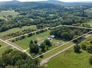 5206 SE Tater Peeler Rd, Lebanon, TN 37090