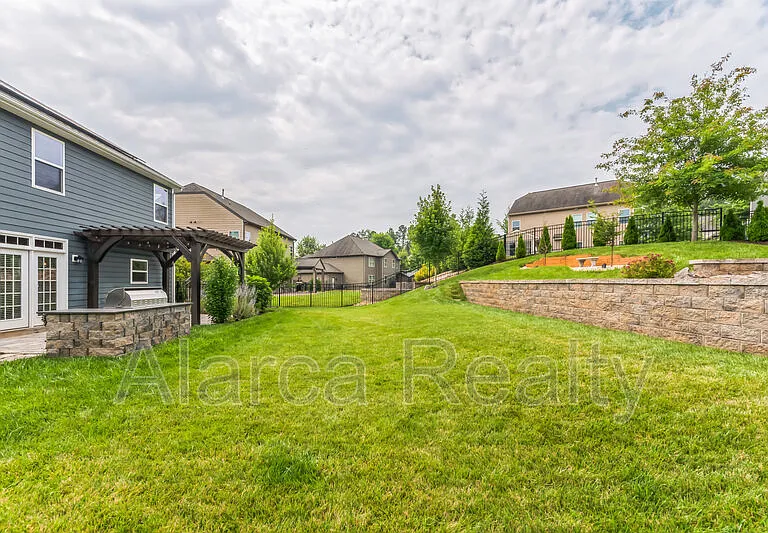 7419 Canova Ln — Photo 31