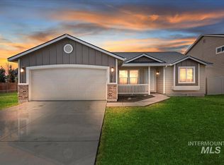 1075 S Threave Ave, Kuna, ID 83634