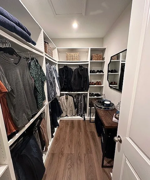 Custom Walk-in Closet