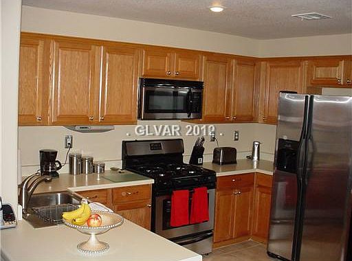 3rd image of 9185 Glennon Ave