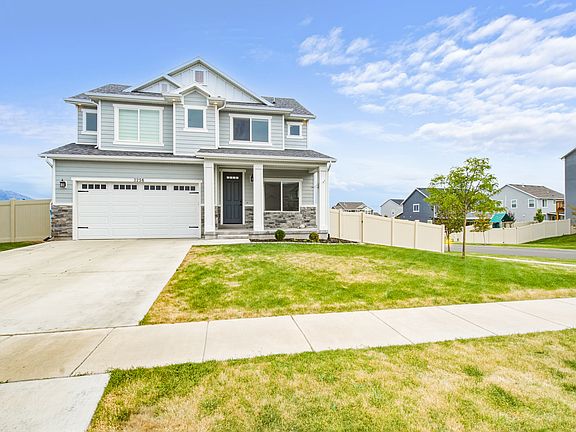 3rd image of 3256 S Iron Hill Cir