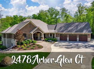 2478 Arbor Glen Ct, Dayton, OH 45414