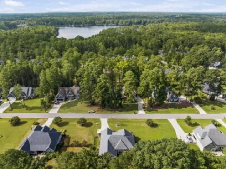 585 Herons Brook Dr — Photo 28