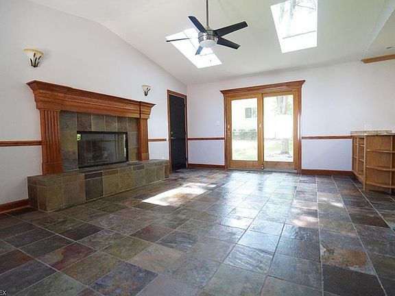 5th image of 7750 Judy Dr