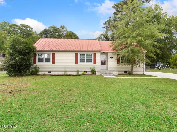 139 Sandy Drive, Jacksonville, NC 28546