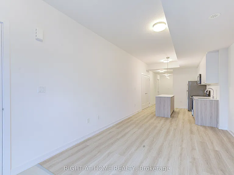 25 Palace St #373-Q23 — Photo 4