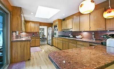 5th image of 3770 Gill Dr
