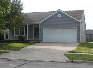 1290 Sassafras Ln, Marysville, OH 43040