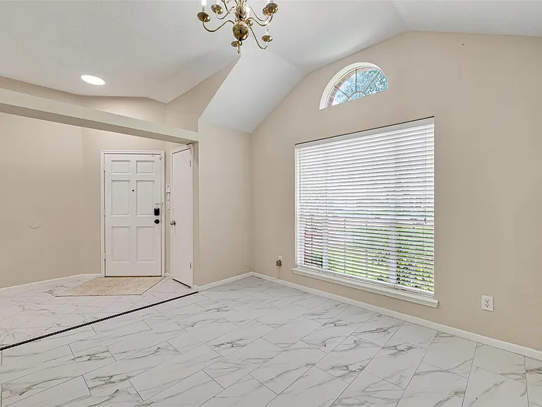 16514 Camino Del Sol Dr — Photo 6