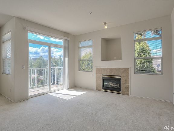 3rd image of 1267 227th Ln SE