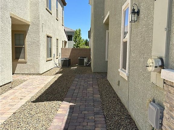 4th image of 8502 Helvetia Ln