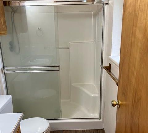 4th image of 901 Rebecca Dr