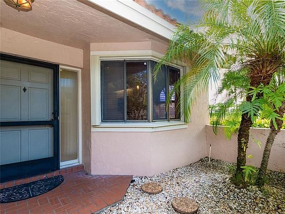 5th image of 16616 Greens Edge Cir APT 77