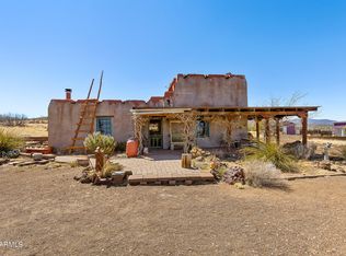 110 Leupp Rd, Flagstaff, AZ 86004