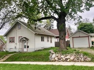 1035 Virginia Pl, Albert Lea, MN 56007