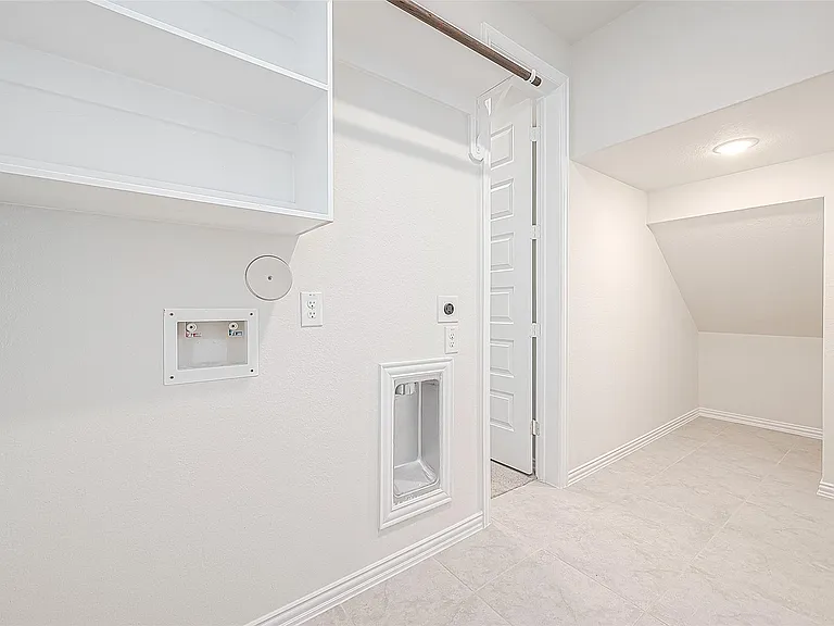 5823 Westwood Shore Dr — Photo 22