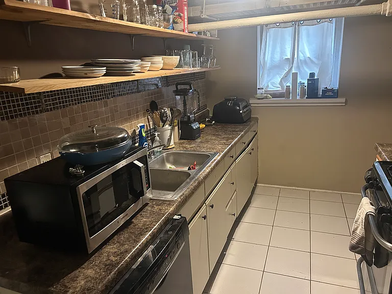 2529 N Orchard St #B — Photo 6
