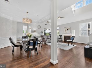 13992 Greendale Dr, Woodbridge, VA 22191