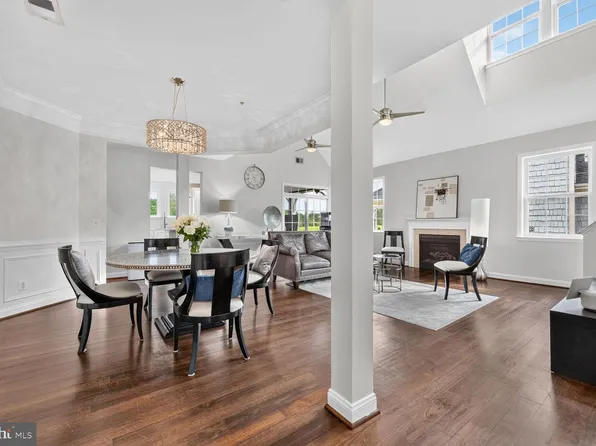 13992 Greendale Dr, Woodbridge, VA 22191