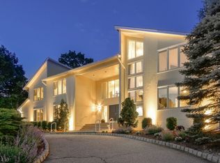 115 Eileen Dr, Cedar Grove, NJ 07009