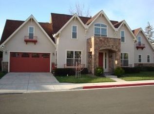102 Caledonian Ct, Cloverdale, CA