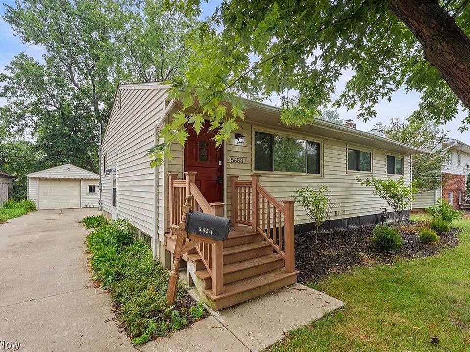1st image of 5653 Vickie Ln