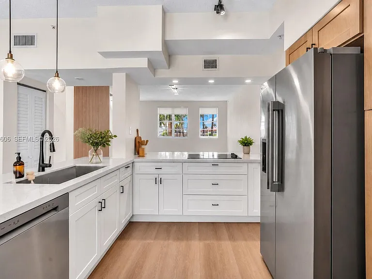 2065 S Ocean Dr #Townhouse 1 — Photo 11