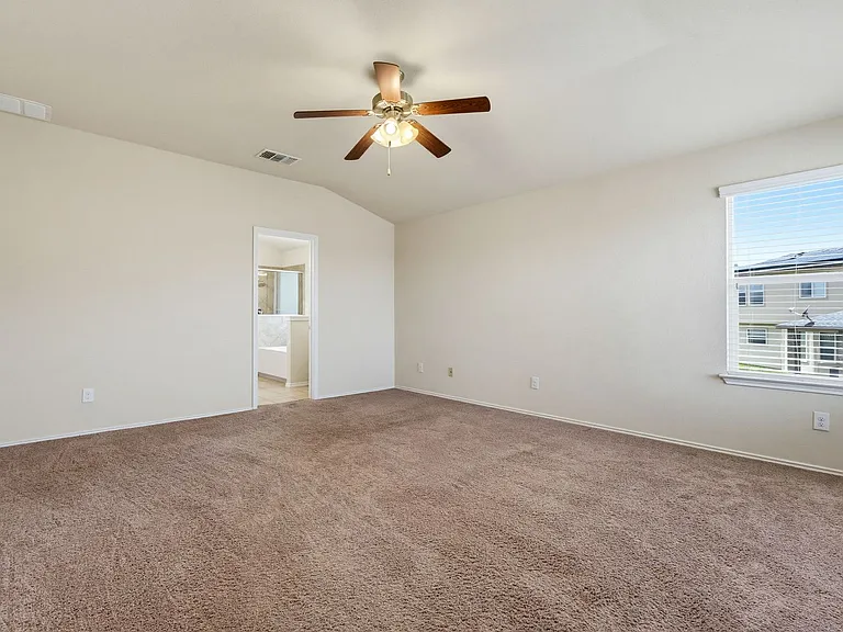 9701 Raeburn Ct — Photo 9