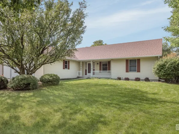 1600 Marikay Ave, Aurora, IL 60505