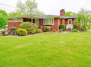 2375 Mount Pleasant Rd, Norvelt, PA 15666